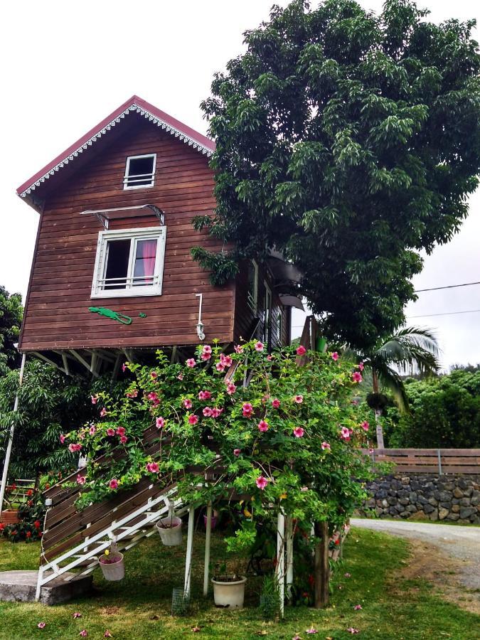 Ti Kaz Perchee Villa Entre-Deux Exterior photo